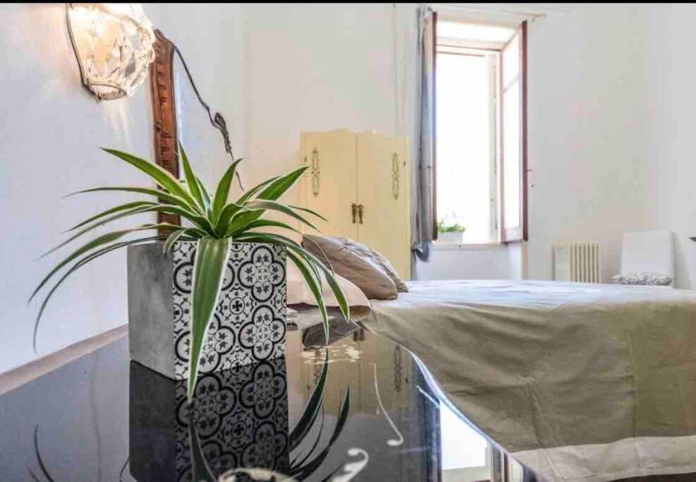 Apartamento Mary'S House Lecce Exterior foto